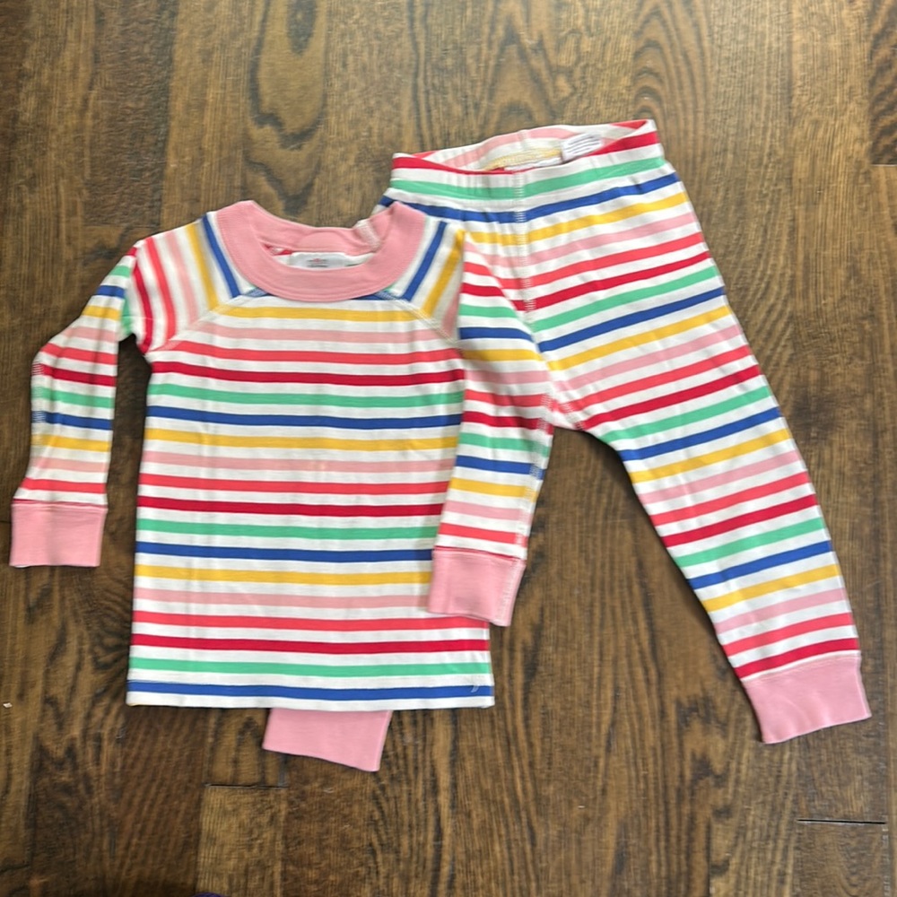 Hanna Andersson rainbow stripe pajamas 18-24